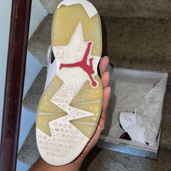 Air Jordan 6 with box - Picture 3 of 11